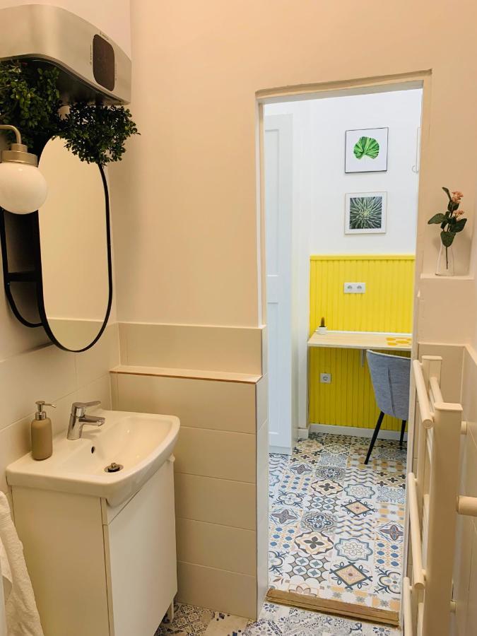 Margaret Boulevard Apartment - With Balcony Βουδαπέστη Εξωτερικό φωτογραφία